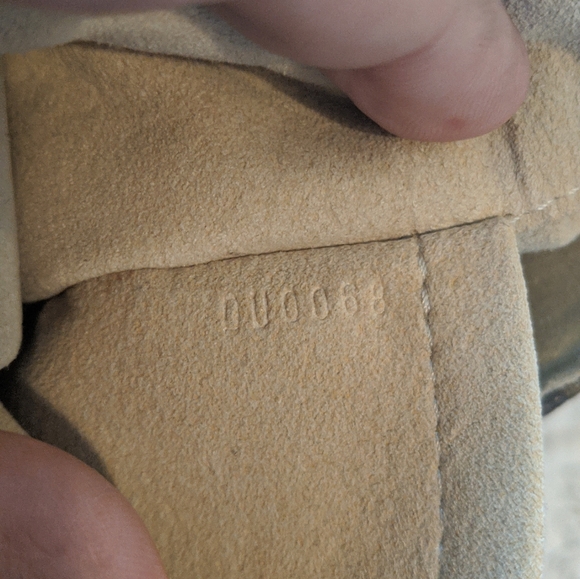 Louis Vuitton Beverly GM - Picture 15 of 15